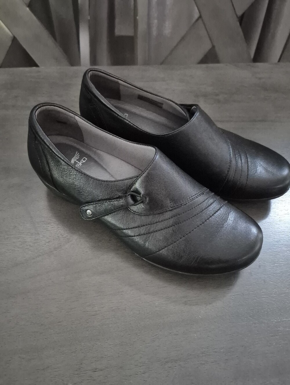 Dansko Franny Slip on Shoe Size 40 Women's Us Size 9.5-10